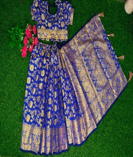 বেনারশী কাতান